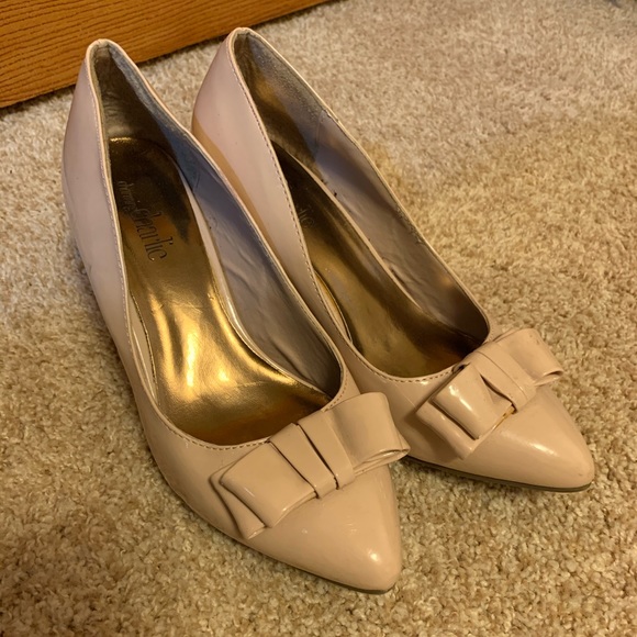 Shoes! - Picture 2 of 8